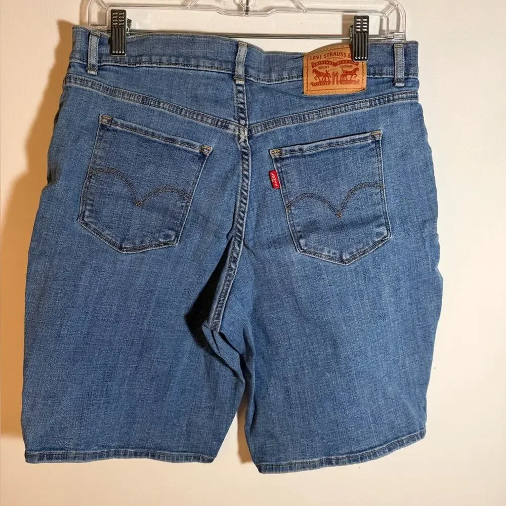 Levi’s Bermuda Blue Denim Shorts